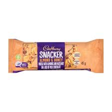 Cadbury Snacker Chocolate Almond Honey 45g Bar